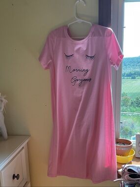 Avenue Pink 'Morning Gorgeous' Girls Short-Sleeve Nightgown